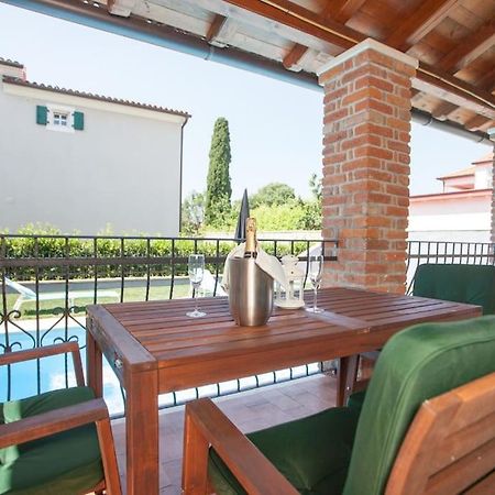 Villa Petra Poreč Eksteriør bilde