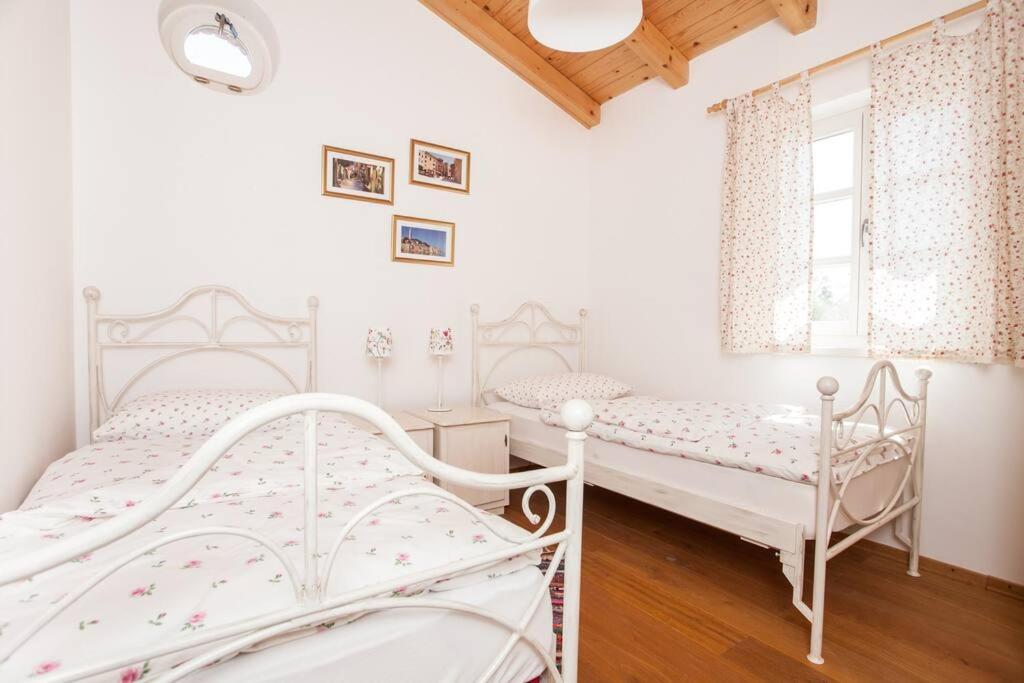 Villa Petra Poreč Eksteriør bilde