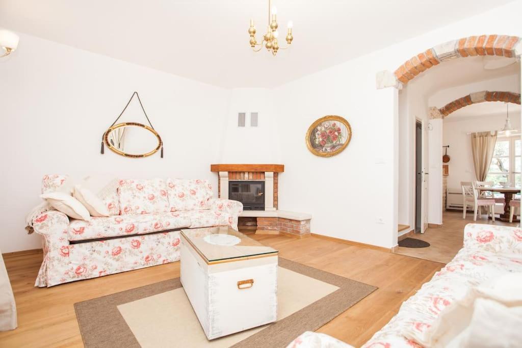 Villa Petra Poreč Eksteriør bilde